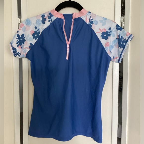 EDDIE BAUER rashguard shirt EUC - Picture 2 of 6